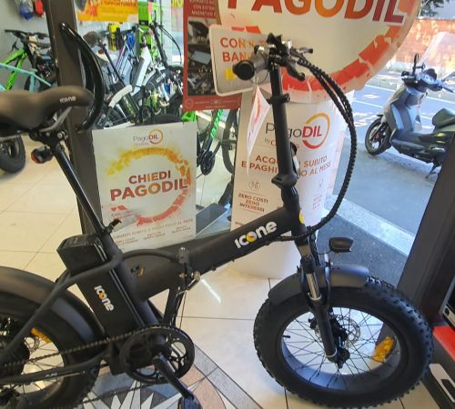 Articoli moto, bici e monopattini FABIO MOTO SAS a Cinisello Balsamo 
